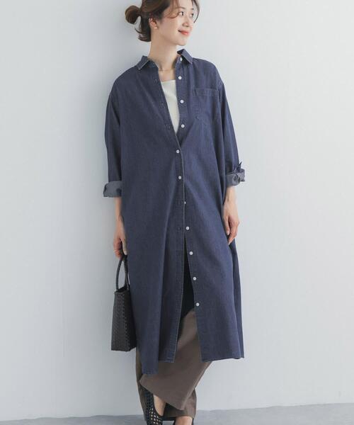 URBAN RESEARCH DOORS(アーバンリサーチドアーズ)の「ライトコットンデニムシャツワンピース(ワンピース・レディース・ライトインディゴブルー/インディゴブルー・FREE)」の1枚目の写真