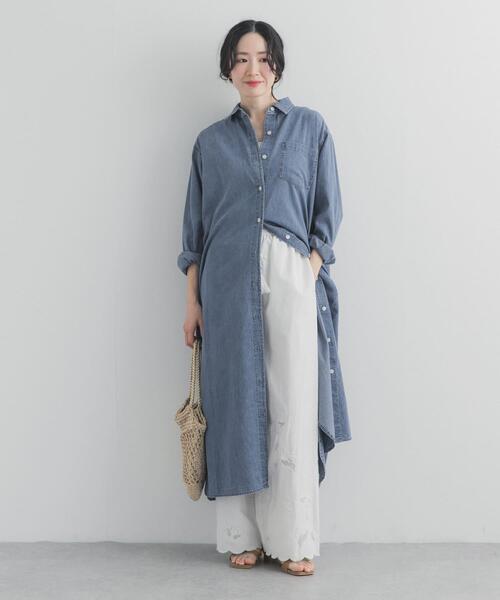 URBAN RESEARCH DOORS(アーバンリサーチドアーズ)の「ライトコットンデニムシャツワンピース(ワンピース・レディース・ライトインディゴブルー/インディゴブルー・FREE)」の3枚目の写真