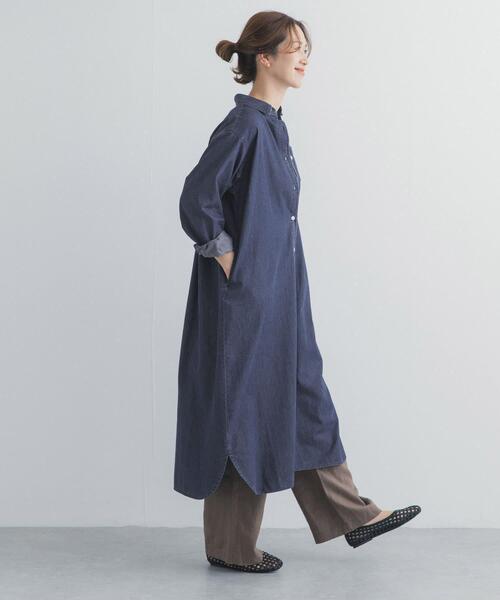 URBAN RESEARCH DOORS(アーバンリサーチドアーズ)の「ライトコットンデニムシャツワンピース(ワンピース・レディース・ライトインディゴブルー/インディゴブルー・FREE)」の13枚目の写真