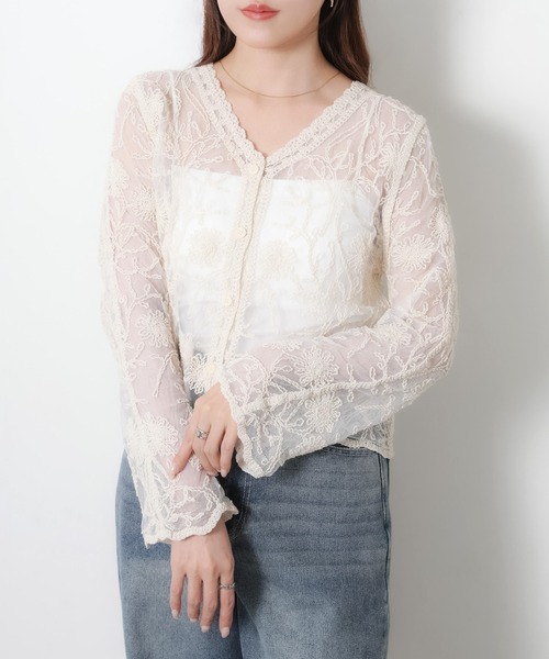 Riberry(リベリー)の「かぎ針編みレースカーディガン(カーディガン/ボレロ・レディース・ブラック/キナリ・MEDIUM)」の5枚目の写真