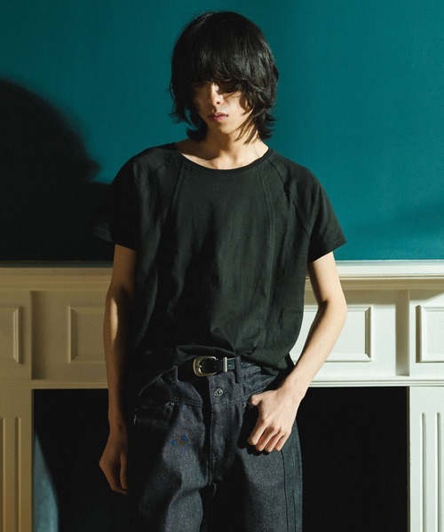 Camphor wood(カンファーウッド)の「RAGLAN SEAM SLUB JUST TEE / ラグランシームスラブTシャツ(Tシャツ/カットソー・メンズ・ブラック/ホワイト・LARGE/MEDIUM/SMALL)」の2枚目の写真