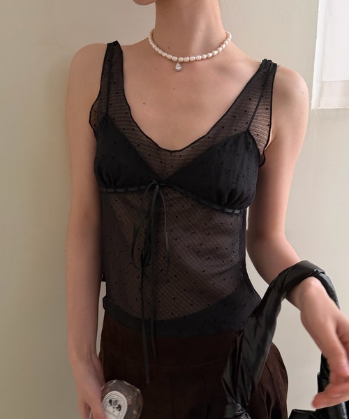 LAFFMO(ラフモ)の「ドット柄シアービスチェ(キャミソール・レディース・ホワイト/グレー/ブラック・F)」の2枚目の写真