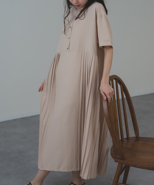 refinedworks(リファインドワークス)の「【refinedworks】セレモニー にも◎半袖 上品 プリーツ ワンピース(ワンピース・レディース・ブラック/ネイビー/ベージュ・FREE)」の18枚目の写真