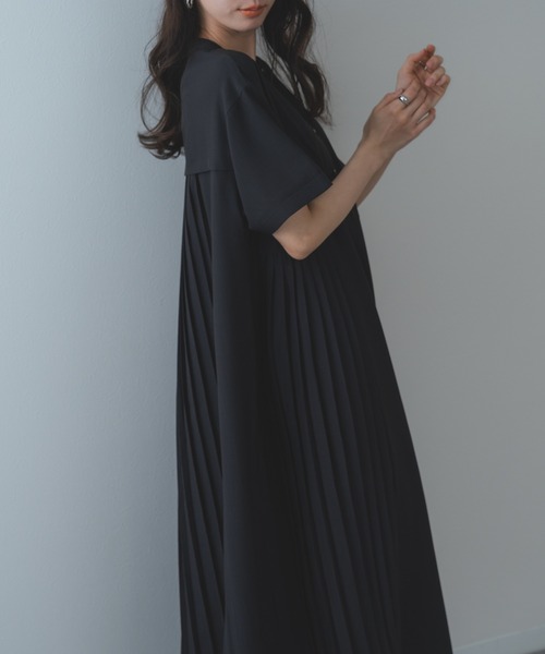 refinedworks(リファインドワークス)の「【refinedworks】セレモニー にも◎半袖 上品 プリーツ ワンピース(ワンピース・レディース・ブラック/ネイビー/ベージュ・FREE)」の16枚目の写真