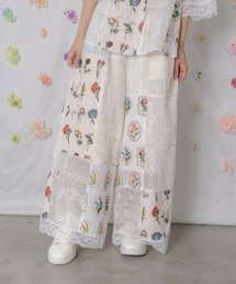 ScoLar（スカラー）の「162602：花刺繍×コットンレース×シアー 異素材パンツ（その他パンツ）」
