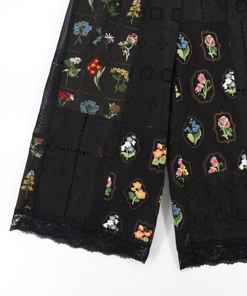 ScoLar(スカラー)の「162602:花刺繍×コットンレース×シアー 異素材パンツ(その他パンツ・レディース・ブラック/オフホワイト・M)」の16枚目の写真