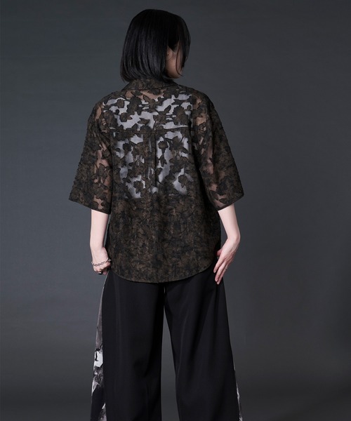 Ellno Loset(エルノロゼット)の「オパールシアージャガードシャツ(シャツ/ブラウス・メンズ・ダークブラウン/ブルー・LARGE/MEDIUM/SMALL)」の11枚目の写真