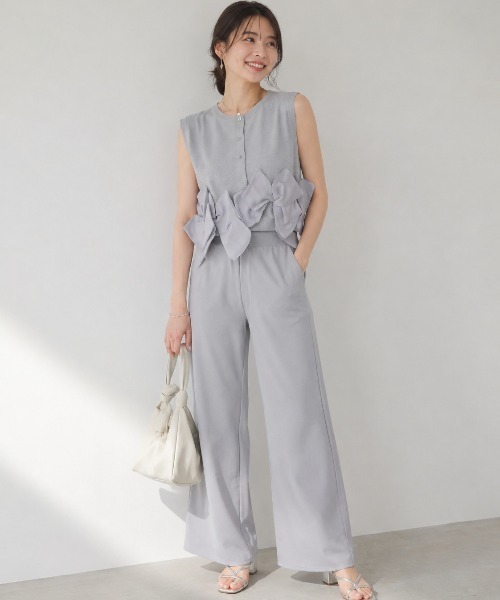 Lateru（ラテル）の「ヘムオーガンジーリボンノースリーブニット＋　美シルエットニットパンツ（セットアップ・レディース・ブラック/グレー/ストライプ/アイボリー・FREE）」の2枚目の写真