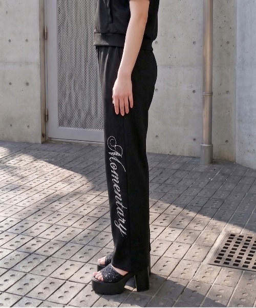 FUN(ファン)の「ラインストーンロゴパンツ(スウェットパンツ・レディース・ピンク/ブラック/グレー・M/S)」の4枚目の写真