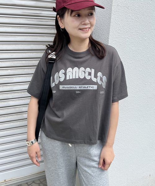 JACKSON MATISSE(ジャクソンマティス)の「別注【RUSSELL ATHLETIC *JM for JS】TCRテンジクロゴS/S(Tシャツ/カットソー・レディース・イエロー/ブラウン/チャコールグレー/ブラック系その他・FREE)」の9枚目の写真