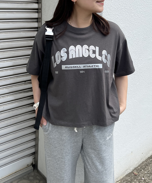 JACKSON MATISSE(ジャクソンマティス)の「別注【RUSSELL ATHLETIC *JM for JS】TCRテンジクロゴS/S(Tシャツ/カットソー・レディース・イエロー/ブラウン/チャコールグレー/ブラック系その他・FREE)」の10枚目の写真