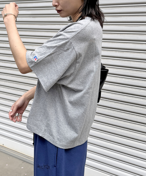 JACKSON MATISSE(ジャクソンマティス)の「別注【RUSSELL ATHLETIC *JM for JS】TCRテンジクロゴS/S(Tシャツ/カットソー・レディース・イエロー/ブラウン/チャコールグレー/ブラック系その他・FREE)」の17枚目の写真