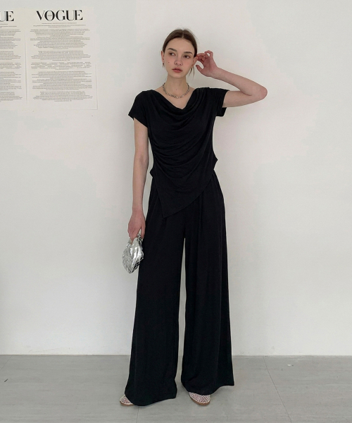 VASCARA（バスカラ）の「[SET] Cowl neck Shirring Short Sleeve T-shirt+Banding Pants Set-up (2colors)（Tシャツ/カットソー・レディース・ブラック/グレー・FREE）」の4枚目の写真