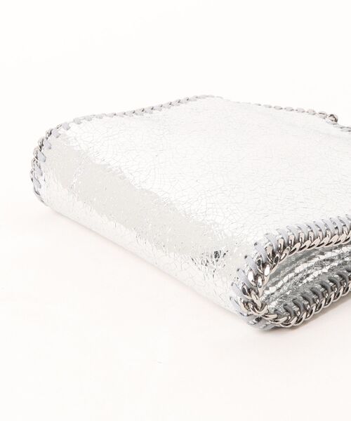 STELLA McCARTNEY(ステラマッカートニー)の「Falabella Tiny Tote Bag / ファラベラ タイニー トートバッグ(ショルダーバッグ・レディース・シルバー・ONE SIZE)」の4枚目の写真