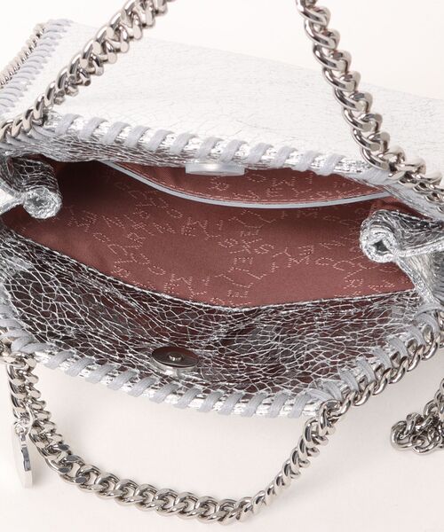 STELLA McCARTNEY(ステラマッカートニー)の「Falabella Tiny Tote Bag / ファラベラ タイニー トートバッグ(ショルダーバッグ・レディース・シルバー・ONE SIZE)」の5枚目の写真