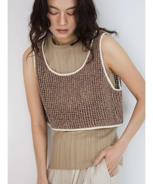 FIKA.(フィーカ)の「Mix knit tank top(その他トップス・レディース・ブラウン/ダークブラウン・MEDIUM)」の3枚目の写真