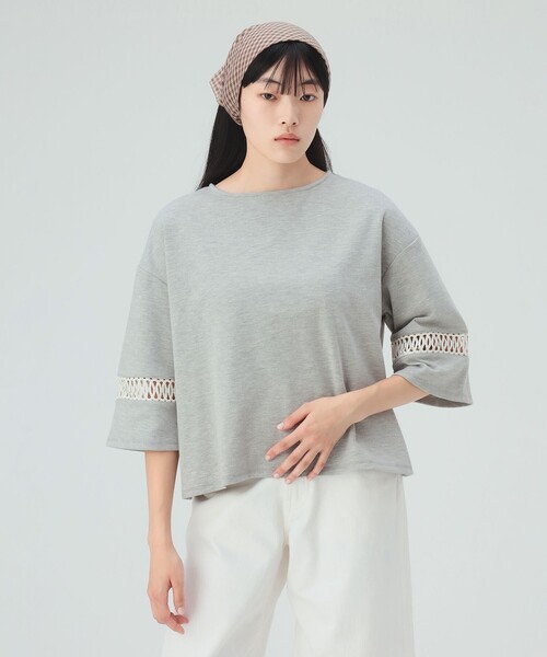 BEAMS HEART（ビームスハート）の「袖 レース プルオーバー（Tシャツ/カットソー・レディース・チャコールグレー/レッド系その他7/ライトグレー/オフホワイト・FREE）」の5枚目の写真