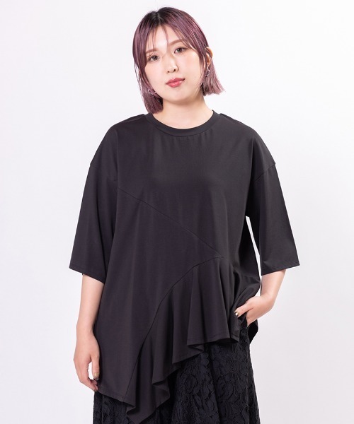 OSMOSIS(オズモーシス)の「切替イレギュラーヘムTシャツ(Tシャツ/カットソー・レディース・ブラック/ホワイト/ホワイト×ブラック・ONE SIZE)」の3枚目の写真