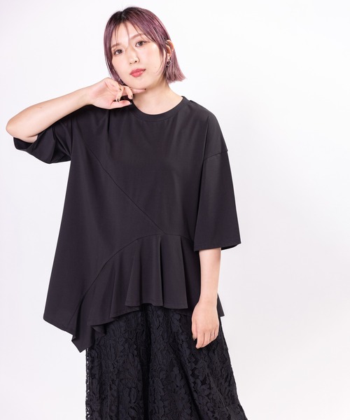 OSMOSIS(オズモーシス)の「切替イレギュラーヘムTシャツ(Tシャツ/カットソー・レディース・ブラック/ホワイト/ホワイト×ブラック・ONE SIZE)」の10枚目の写真