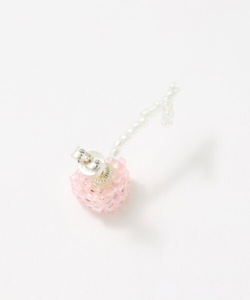 Steven Alan(スティーブンアラン)の「<Pura Utz>MINI PINK POPPY EAR STICK/シングルピアス(ピアス(片耳用)・レディース・ライトピンク・FREE)」の4枚目の写真