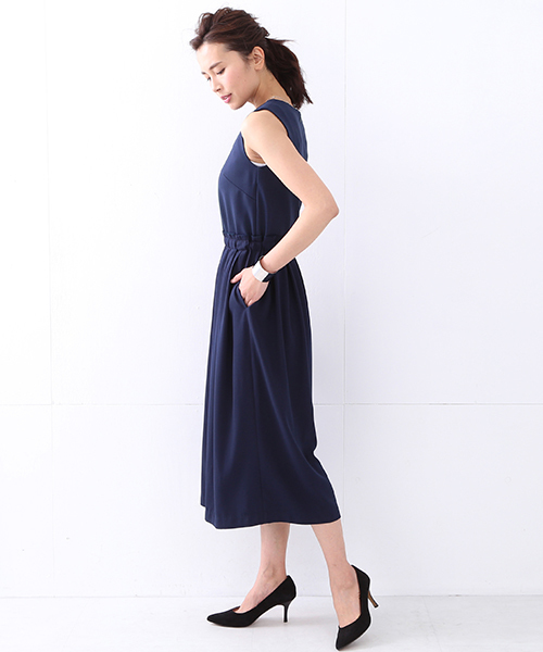 BEAMS LIGHTS Women's（ビームスライツ ウィメンズ）の「BEAMS LIGHTS / 切替ガウチョ オールインワン（つなぎ/オールインワン・レディース・ブラック/ネイビー・38/36/40）」の4枚目の写真