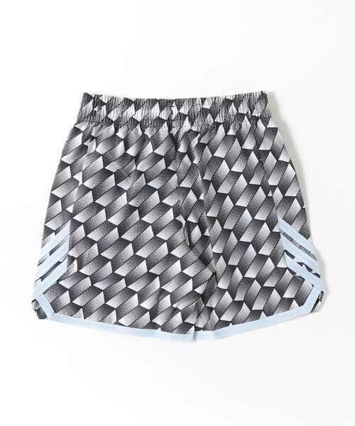 adidas（アディダス）の「アディダス クレージー ライト カレイドスコープ AOP ショーツ / ハーフパンツ / アディダス adidas（その他パンツ・レディース・ブラック・MEDIUM/X-LARGE）」の6枚目の写真