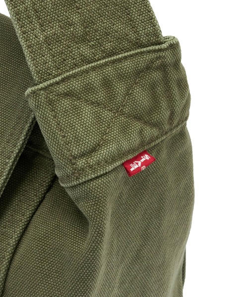 Levi's(リーバイス)の「Levi's/リーバイス オリバー メールバッグ(ショルダーバッグ・メンズ・グリーン・OS)」の6枚目の写真