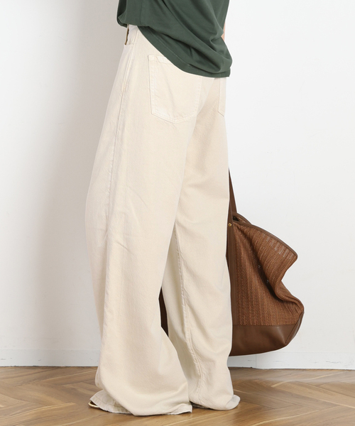 AP STUDIO(エーピーストゥディオ)の「【ICON DENIM/アイコンデニム】DEBBY DENIM(DESERT)(デニムパンツ・レディース・ベージュ・27/26/25/24)」の2枚目の写真