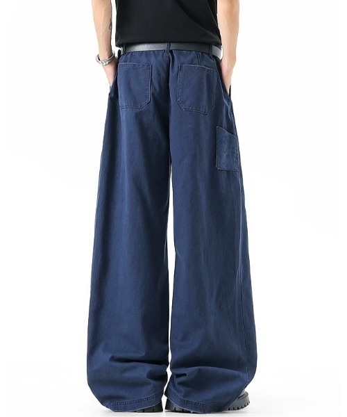 FreeZone(フリーゾーン)の「アシンメトリージップデザインワイドパンツ(チノパンツ・メンズ・ブルー・S/M/L)」の6枚目の写真