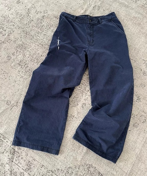 FreeZone(フリーゾーン)の「アシンメトリージップデザインワイドパンツ(チノパンツ・メンズ・ブルー・S/M/L)」の13枚目の写真