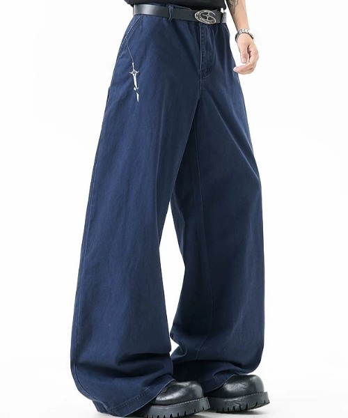 FreeZone(フリーゾーン)の「アシンメトリージップデザインワイドパンツ(チノパンツ・メンズ・ブルー・S/M/L)」の17枚目の写真