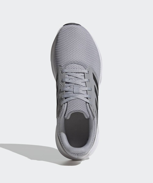 adidas（アディダス）の「GLX 6 / ランニングシューズ  / ランニングシューズ / アディダス adidas（スニーカー・メンズ・グレー・24.5cm/25.0cm/25.5cm/26.0cm/26.5cm/27.0cm/27.5cm/28.0cm/28.5cm/29.0cm）」の2枚目の写真