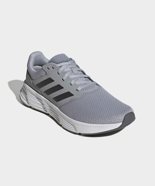 adidas（アディダス）の「GLX 6 / ランニングシューズ  / ランニングシューズ / アディダス adidas（スニーカー・メンズ・グレー・24.5cm/25.0cm/25.5cm/26.0cm/26.5cm/27.0cm/27.5cm/28.0cm/28.5cm/29.0cm）」の4枚目の写真