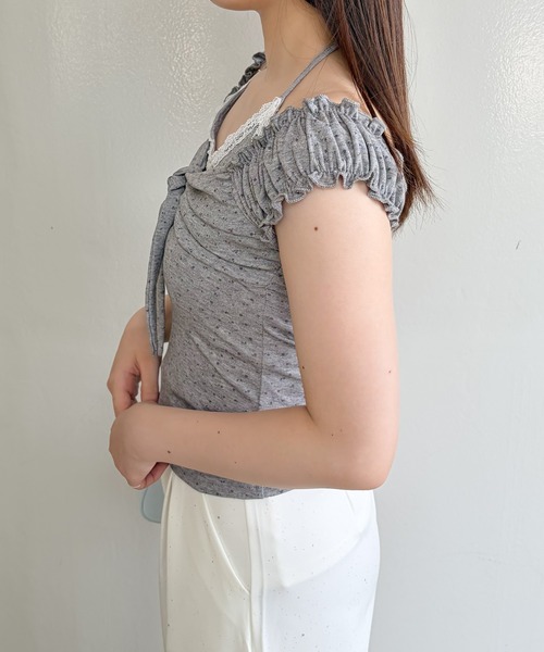 frunco(フランコ)の「【ZOZOTOWN限定】フロントリボン花柄レーストップス(Tシャツ/カットソー・レディース・ホワイト/ブルー/グレー・FREE)」の5枚目の写真