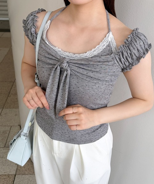 frunco(フランコ)の「【ZOZOTOWN限定】フロントリボン花柄レーストップス(Tシャツ/カットソー・レディース・ホワイト/ブルー/グレー・FREE)」の4枚目の写真