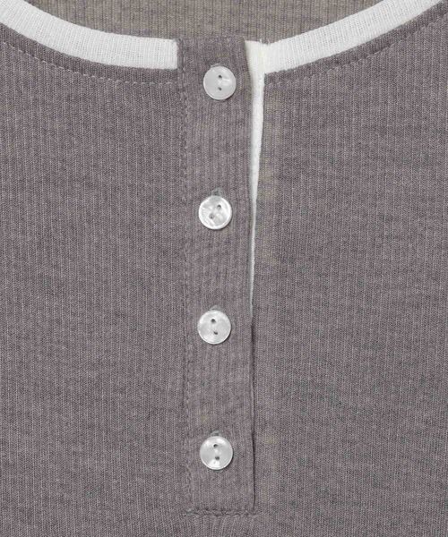 GEORGE'S(ジョージズ)の「レイヤードヘンリーネックT(Tシャツ/カットソー・レディース・ベージュ系その他/ブラウン系その他/グレー系その他・FREE)」の10枚目の写真