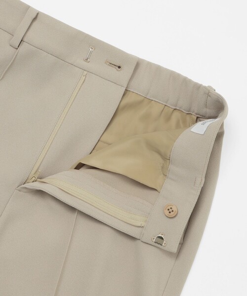 MACKINTOSH PHILOSOPHY(マッキントッシュ フィロソフィー)の「バックサテンテーパードパンツ(その他パンツ・レディース・ベージュ系その他/ダークネイビー/ブラウン系その他4・38/36)」の11枚目の写真