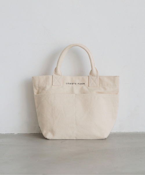 LOWRYS FARM（ローリーズファーム）の「【500mlペットボトル収納可】LFBASICトートBAG 1049470（トートバッグ・レディース・イエロー/オフホワイト/ベージュ系その他2/ライトブルー/ブラック系その他/アイボリー系1/ブラック/アイボリー/ブラック系その他2・FREE）」の6枚目の写真