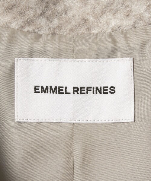 EMMEL REFINES(エメルリファインズ)の「<EMMEL REFINES>EM Aライン バックタック ミディアムコート(チェスターコート・レディース・オフホワイト/ネイビー/ベージュ・S/M)」の14枚目の写真
