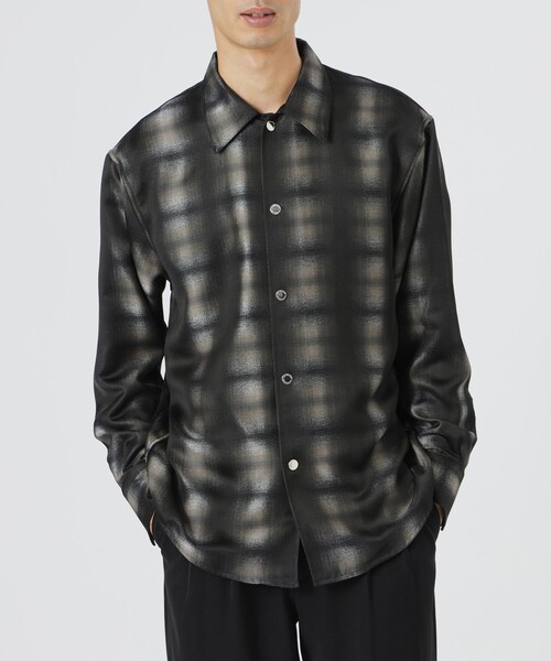 LOVELESS(ラブレス)の「シャイニーオンブレーチェックシャツ(シャツ/ブラウス・メンズ・ブラウン系その他3/ブラック・L/M)」の5枚目の写真