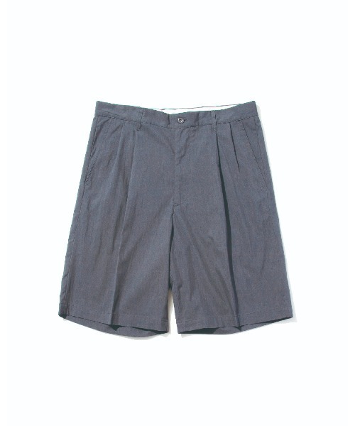 MOMENTUM(モメンタム)の「【L'eau bleue】C/N LIGHT TWILL WIDE SHORTS(その他パンツ・メンズ・ベージュ/ブルーグレー・LARGE/MEDIUM)」の1枚目の写真