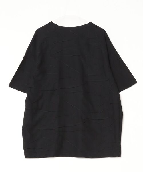 Y-3(ワイスリー)の「Y-3 PLEATED SHORT SLEEVE TEE(Tシャツ/カットソー・メンズ・ブラック・LARGE/X-LARGE/XX-LARGE/X-SMALL/SMALL/MEDIUM)」の5枚目の写真
