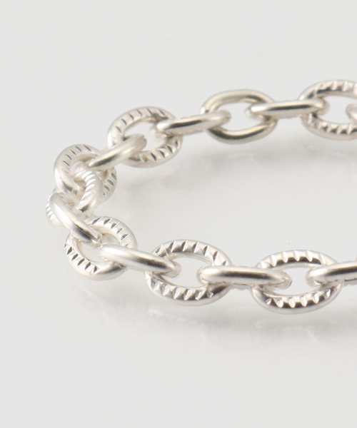 FRAMeWORK(フレームワーク)の「SYMPATHY OF SOUL / シンパシー・オブ・ソウル GROOVE AZUKI CHAIN RING(シルバー)(リング・レディース・シルバー・11/14)」の3枚目の写真