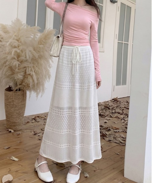 透かし編みニットロングスカート