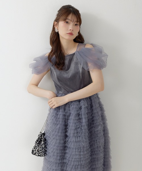 Kana(カナ)の「ボリュームフリルベロアドレス パーティー 結婚式 お呼ばれ オケージョン デイリー(ドレス・レディース・ブラック/ブラック系その他2/ブルー・M)」の3枚目の写真
