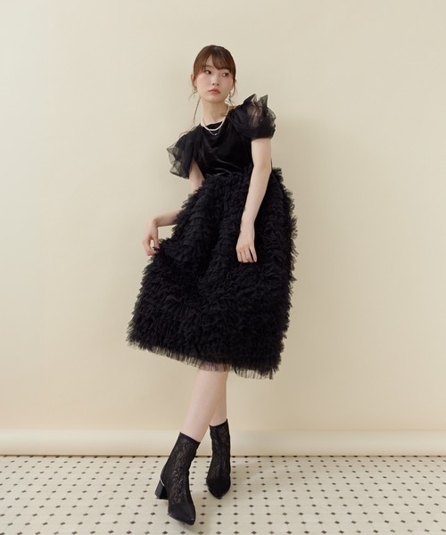 Kana(カナ)の「ボリュームフリルベロアドレス パーティー 結婚式 お呼ばれ オケージョン デイリー(ドレス・レディース・ブラック/ブラック系その他2/ブルー・M)」の15枚目の写真