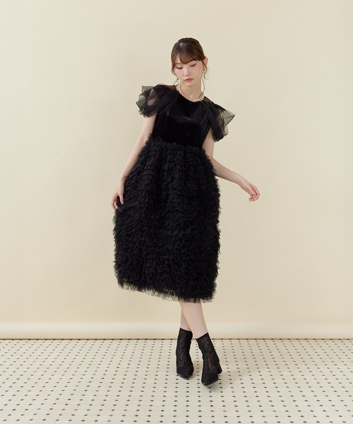 Kana(カナ)の「ボリュームフリルベロアドレス パーティー 結婚式 お呼ばれ オケージョン デイリー(ドレス・レディース・ブラック/ブラック系その他2/ブルー・M)」の21枚目の写真