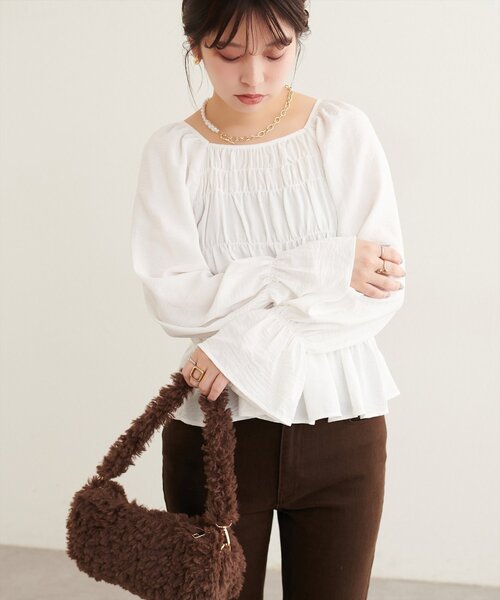 natural couture(ナチュラルクチュール)の「ランダムシャーリングシアーブラウス(シャツ/ブラウス・レディース・オフホワイト/ボルドー/ブラック/ブラウン/ドット・FREE)」の10枚目の写真