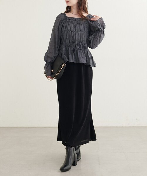 natural couture(ナチュラルクチュール)の「ランダムシャーリングシアーブラウス(シャツ/ブラウス・レディース・オフホワイト/ボルドー/ブラック/ブラウン/ドット・FREE)」の6枚目の写真