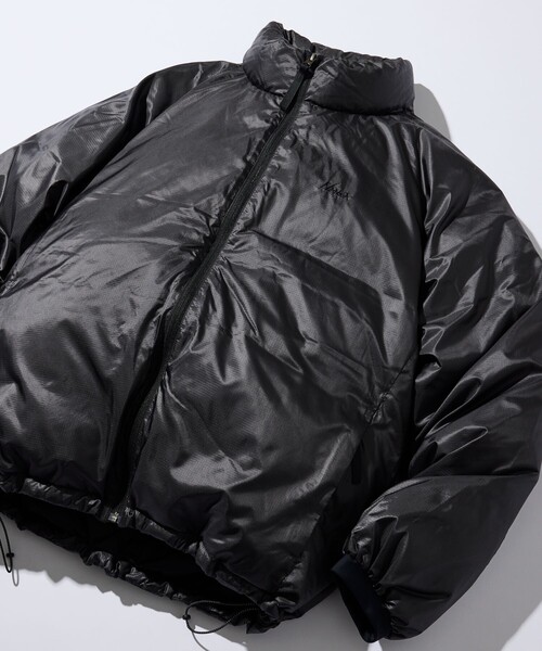 NANGA(ナンガ)の「NANGA/ナンガ SP RIPSTOP NEW STAND DOWN JACKET/別注 リップストップ ニュー スタンド ダウンジャケット(ダウンジャケット/コート・メンズ・ブラウン/ブラック/グレー・X-LARGE/LARGE/MEDIUM/SMALL)」の2枚目の写真